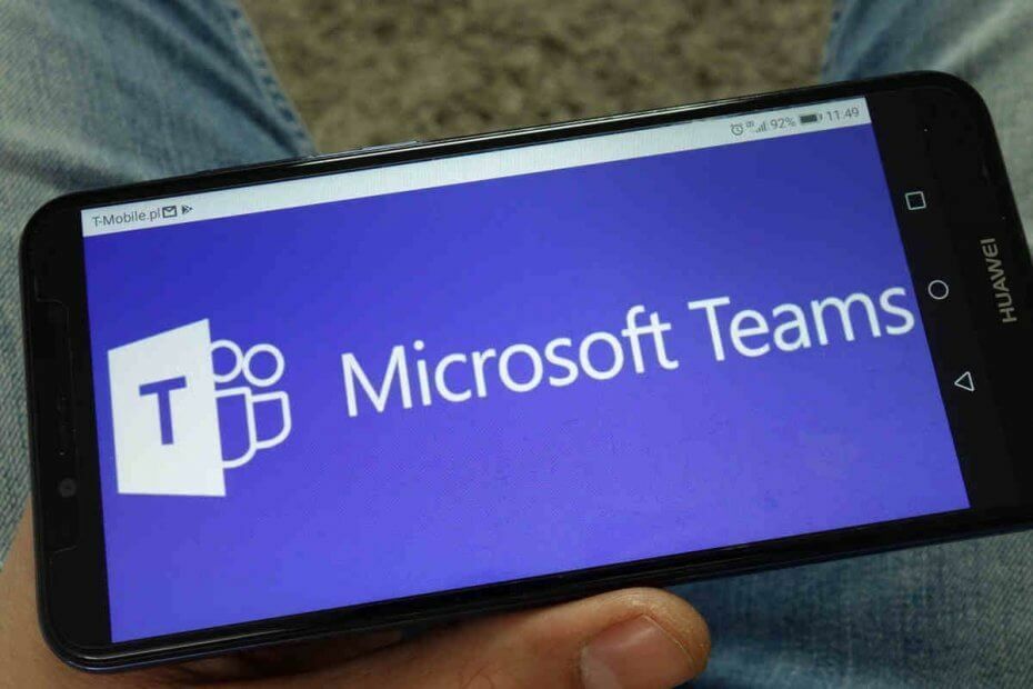 Benutzer können nicht auf Microsoft Teams-Kanäle und Chatnachrichten zugreifen