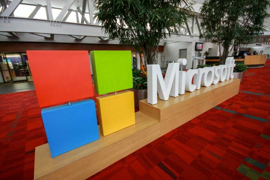 Microsoft отива след уебсайтовете, които изтекоха Windows 11 ISO